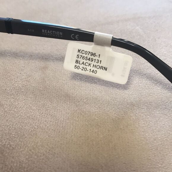 KENNETH COLE REACTION MENS EYEGLASS FRAMES NEW GREY/BLK 50-20-140 DESIGNER NWT - Picture 4 of 7